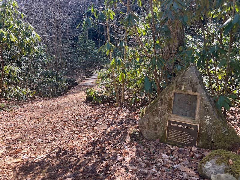 Jerry Miller trailhead - Image 1