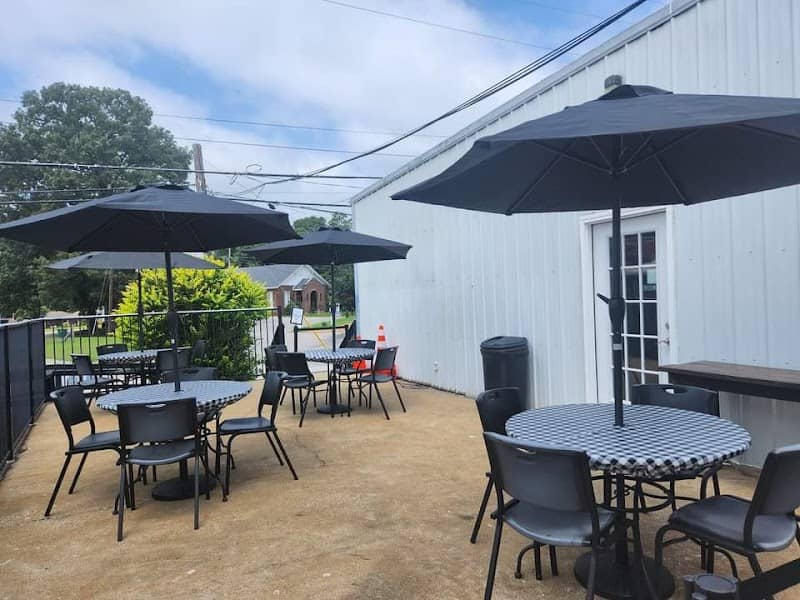 Passantino's Concert Cafe - Image 1