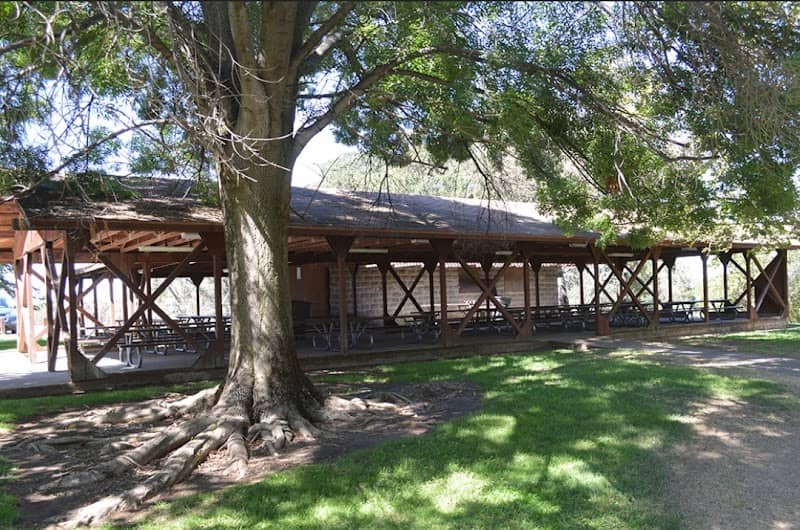 Lew Howard Park - Image 2