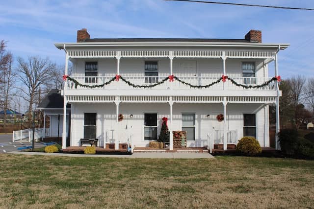 White House Inn Museum - Image 1