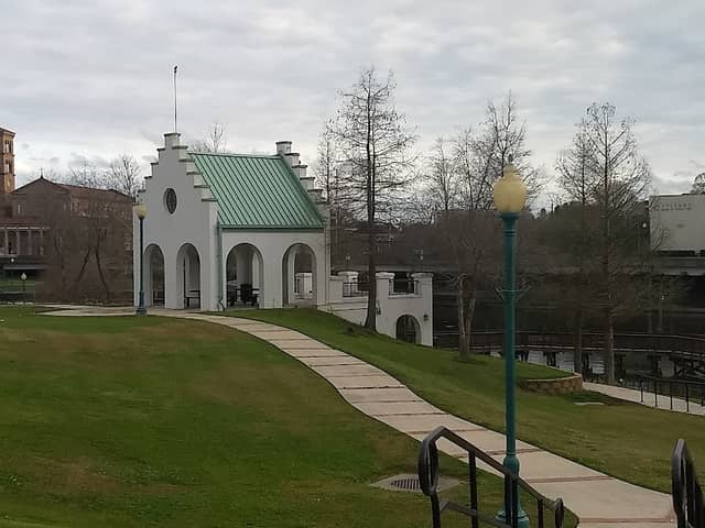 Bayou Plaquemine Waterfront Park - Image 2