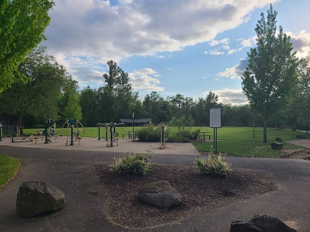 West Waluga Park - Image 2