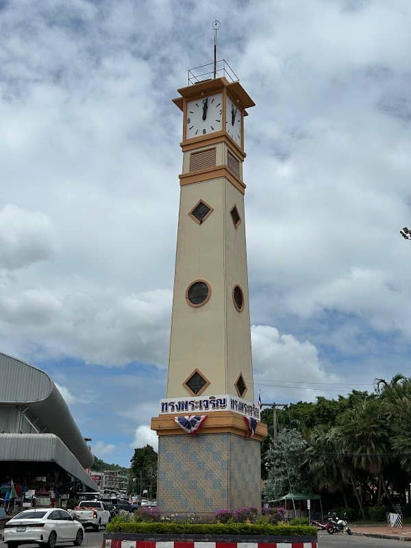 วงเวียนหอนาฬิกา ตลาดสด - Clock Tower Circle at Fresh Market - Image 2