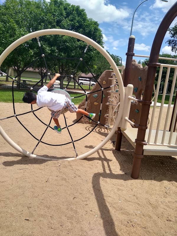 Harold Long Park - Image 2