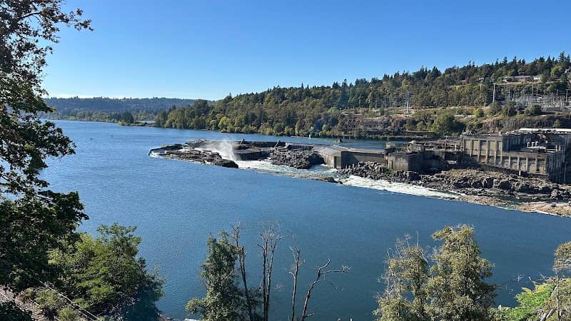 Willamette Falls Historical site - Image 1