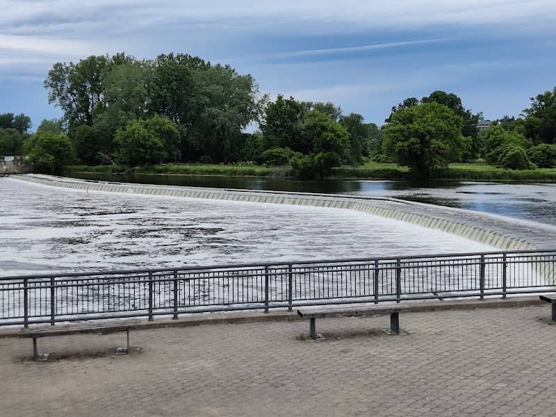 Wilkes Dam - Image 1