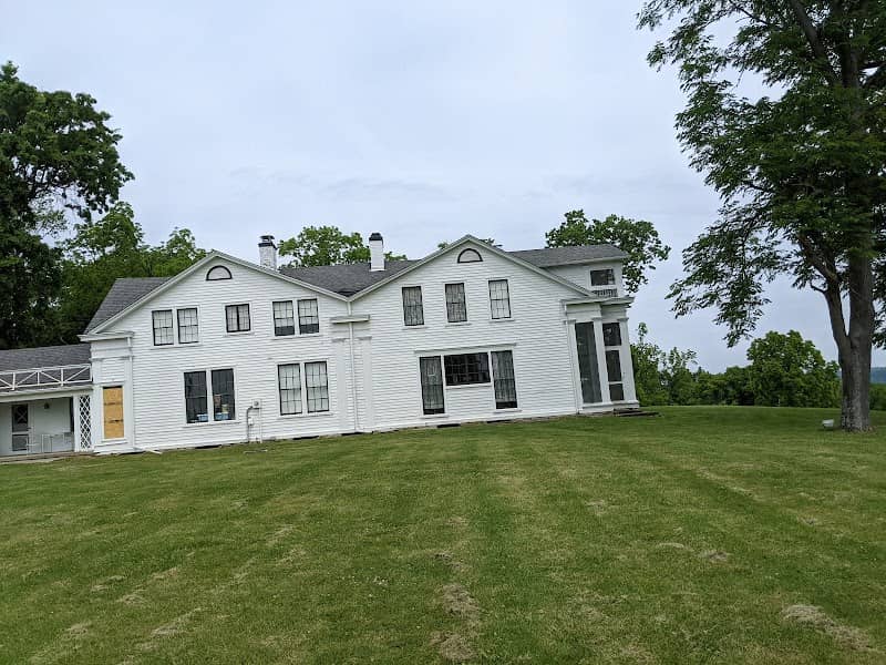 Veraestau Historic Site - Image 1