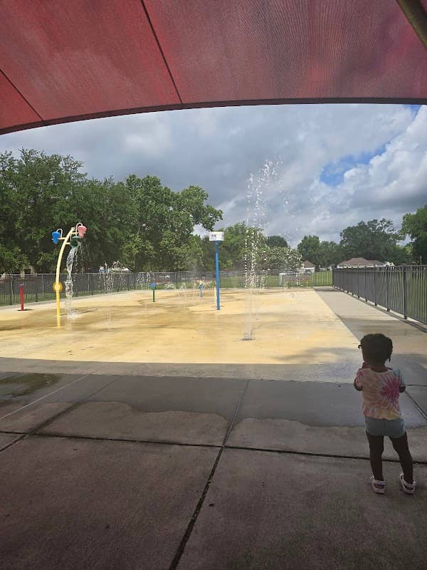 Barksdale Spray Park - Image 1