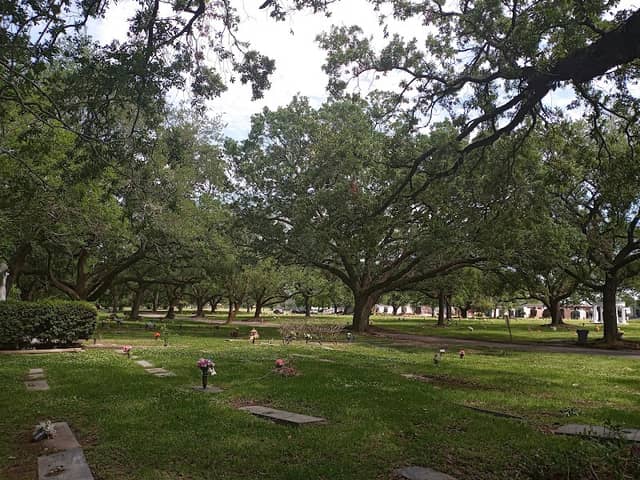 Westlawn Memorial Park - Image 2