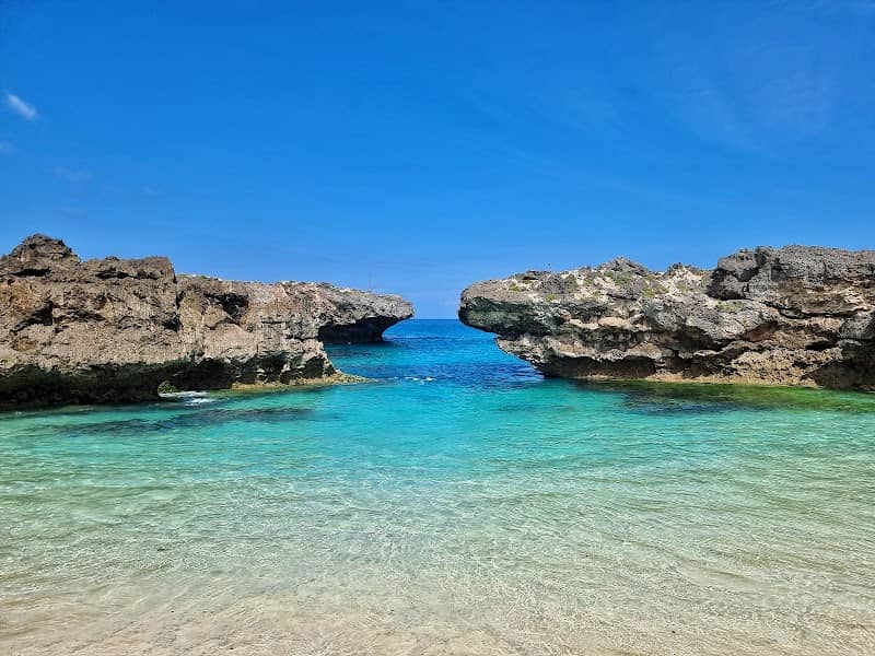 Pantai Mandorak - Image 1