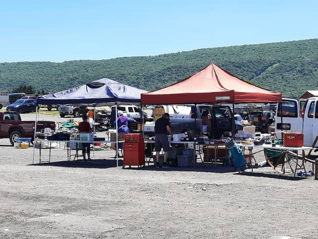 Belleville Livestock Market - Image 1