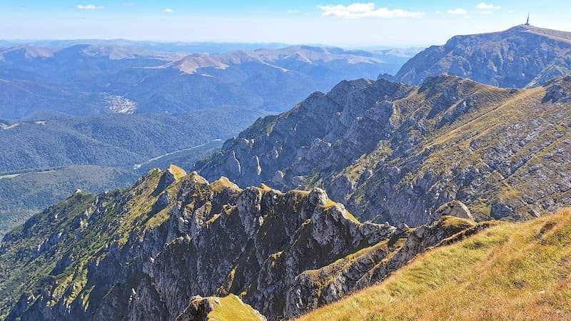 Muntele Bucșoiul Mic - Creasta Balaurului - Image 1