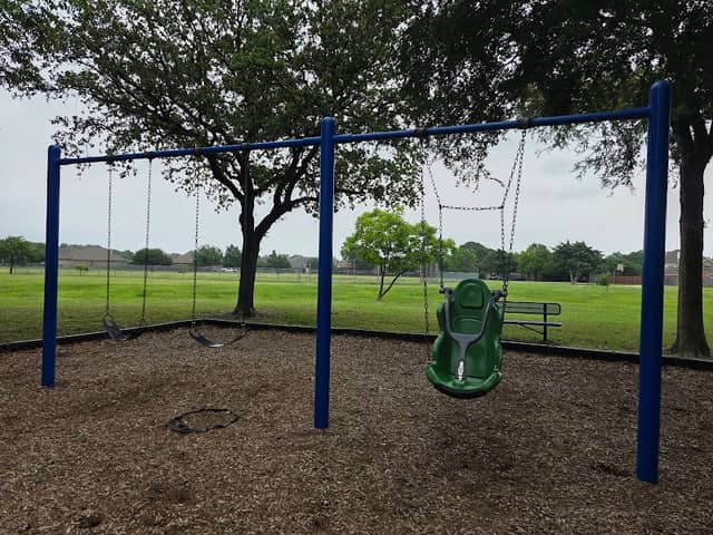 Shorewood Park - Image 1