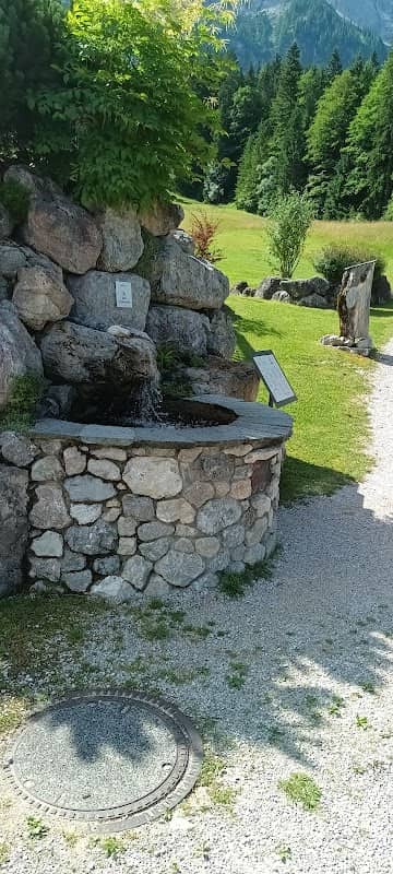 Bergbrunnen am Eibsee - Image 1