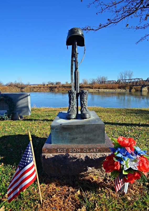 Veteran's Memorial Park - Image 1