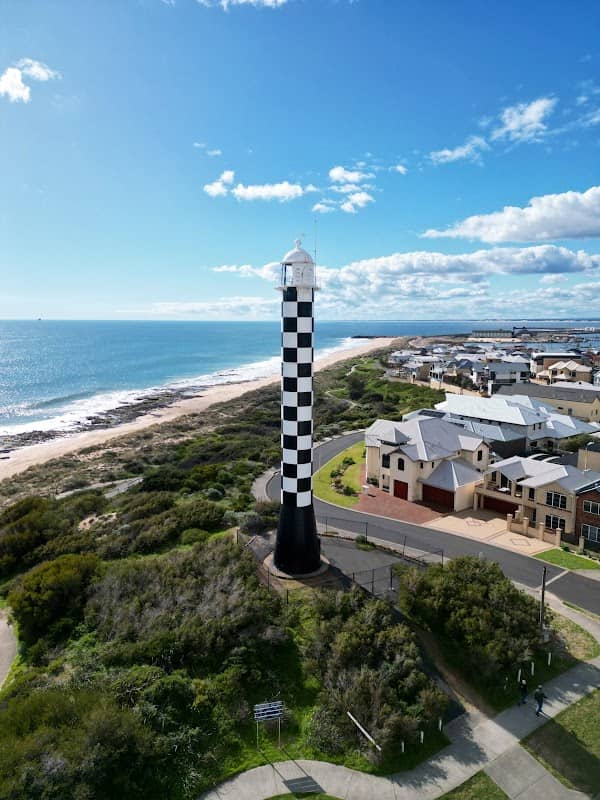 Bunbury Lighthouse - Image 1