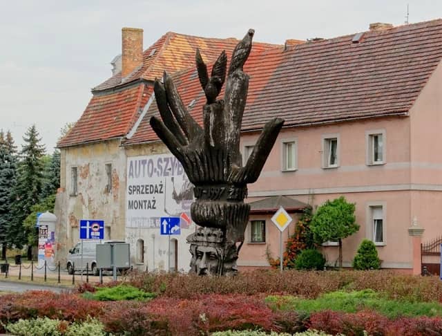 Rzeźba Światowid - Image 1
