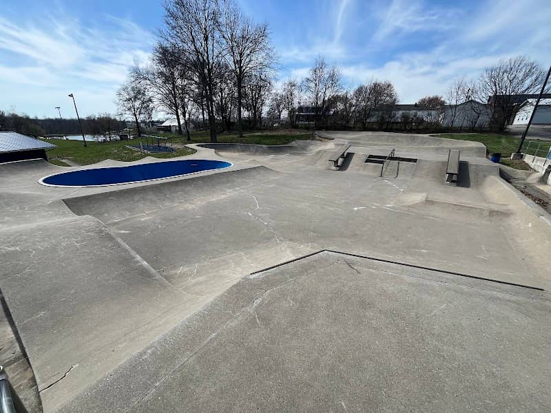 Dry Ridge Skatepark - Image 2