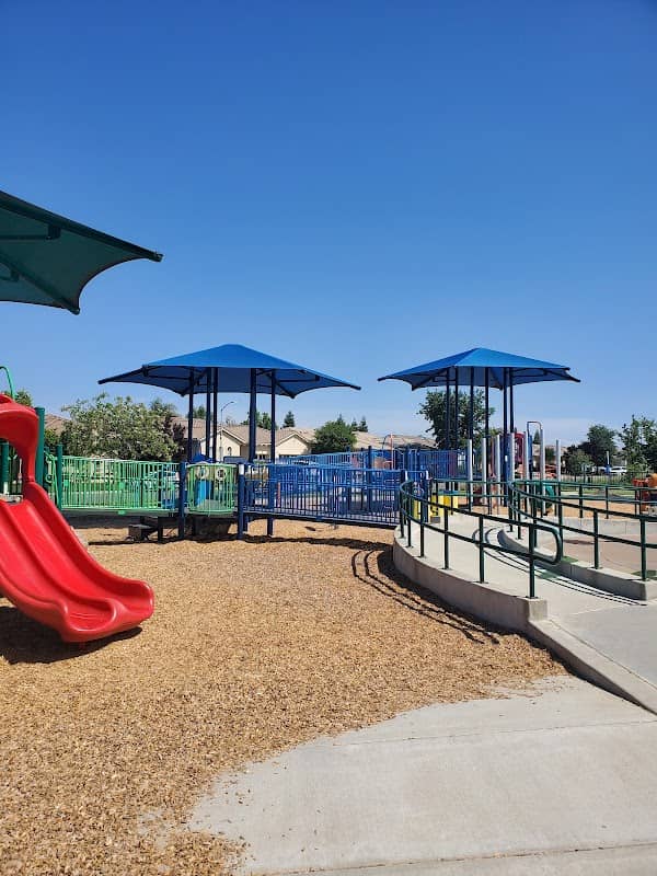 Sunridge Park - Image 1