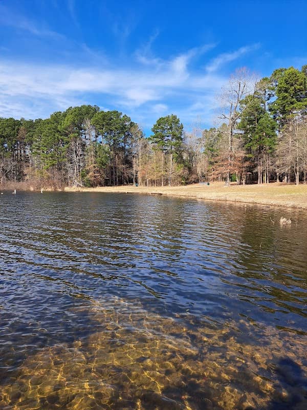 Lake Gilmer Park - Image 1