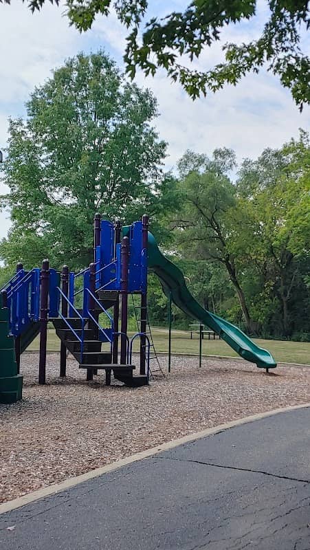 Creekside Park - Image 1