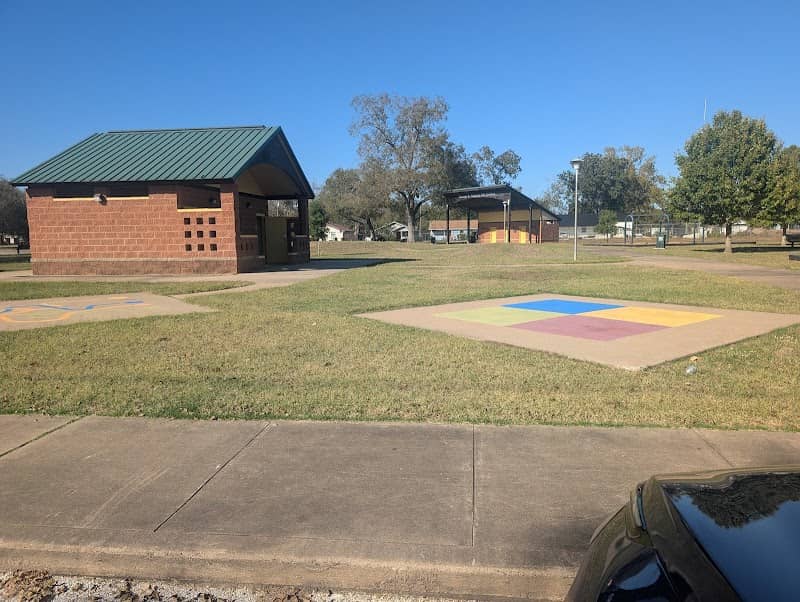 Midtown Park - Image 2