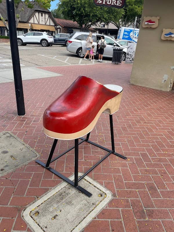Red Solvang Shoe - Image 2