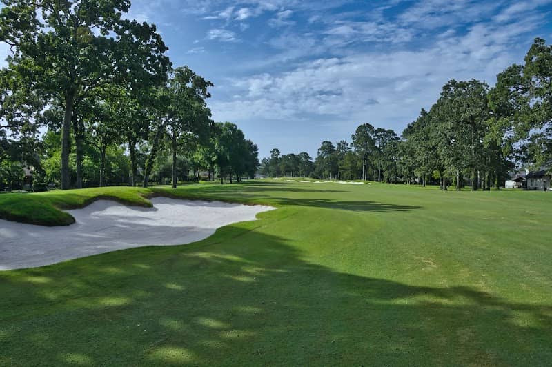 Crown Colony Country Club - Image 1