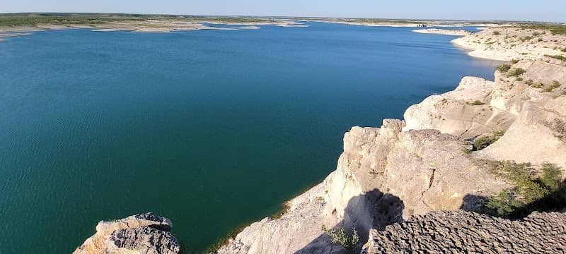 lake overlook - Image 1