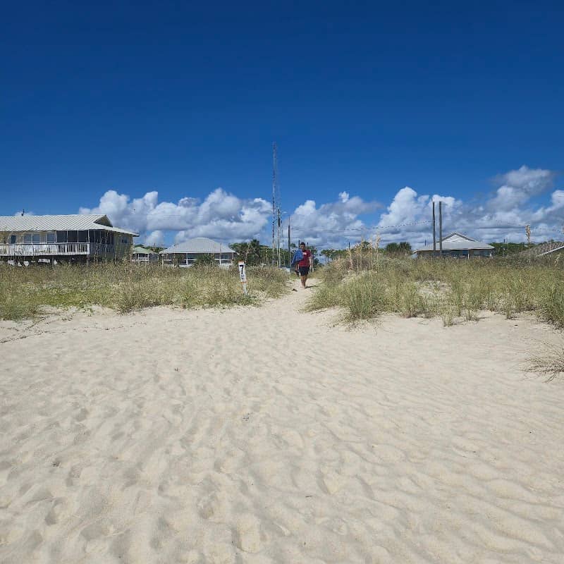 East 7th Street- Public Beach Access - Image 1