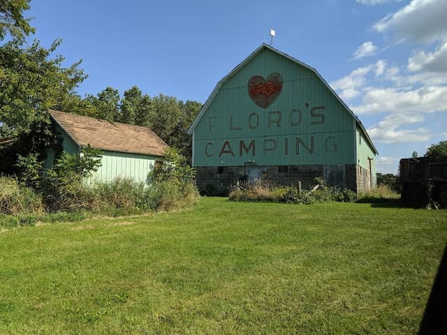 Floro's Campground and Marina - Image 2