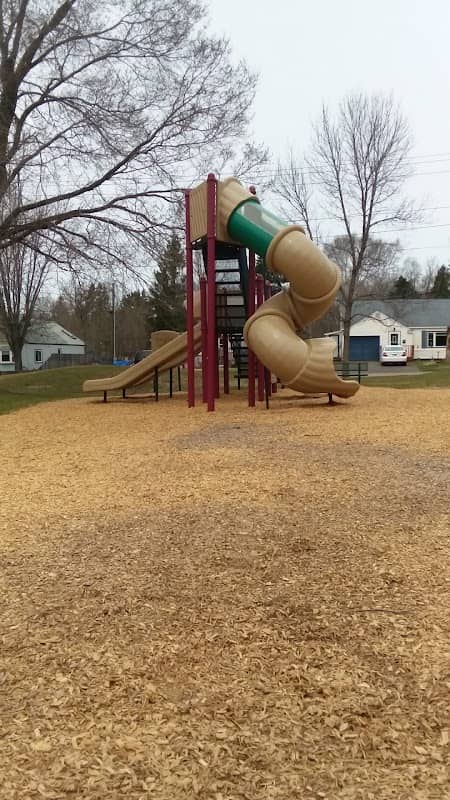 Little People's Park - Image 1