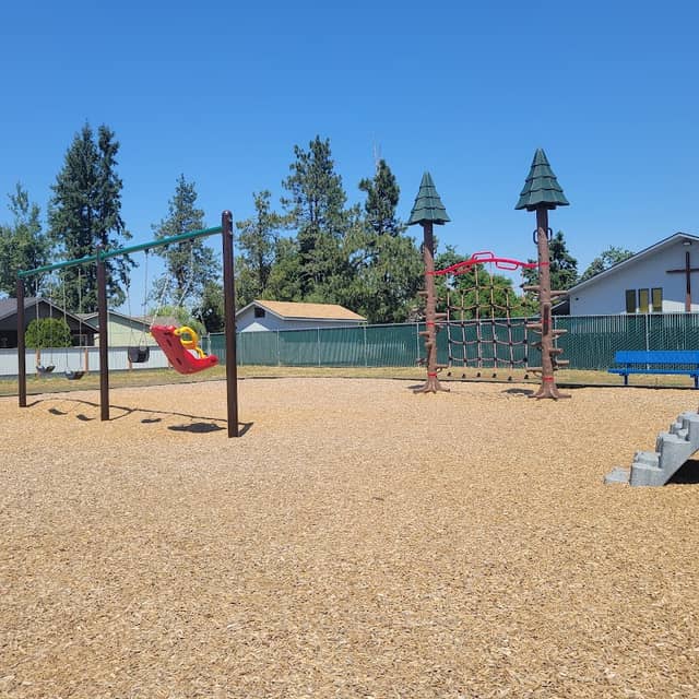 Robinett- Hughes Park - Image 2