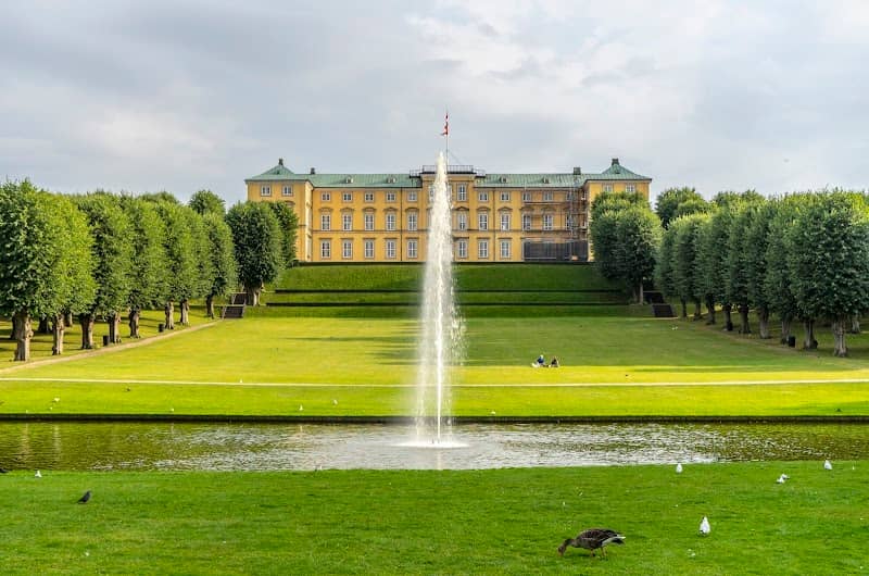 Frederiksberg Slot - Image 1