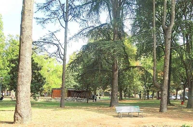 Cemetery Park - Image 2