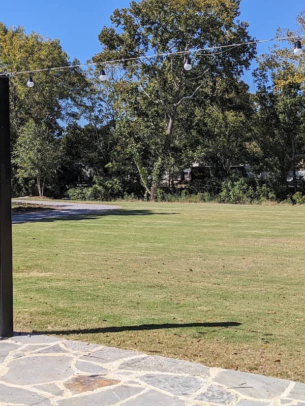 Park 124 - Image 2