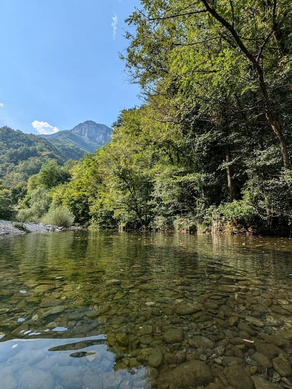 Lago di Turrite Cava Beach - Image 1