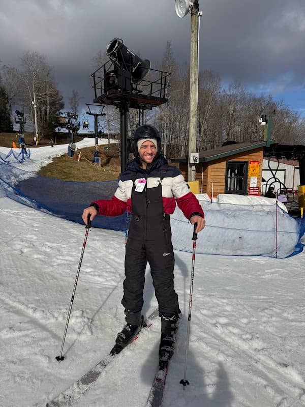 Ski Lift - Image 2
