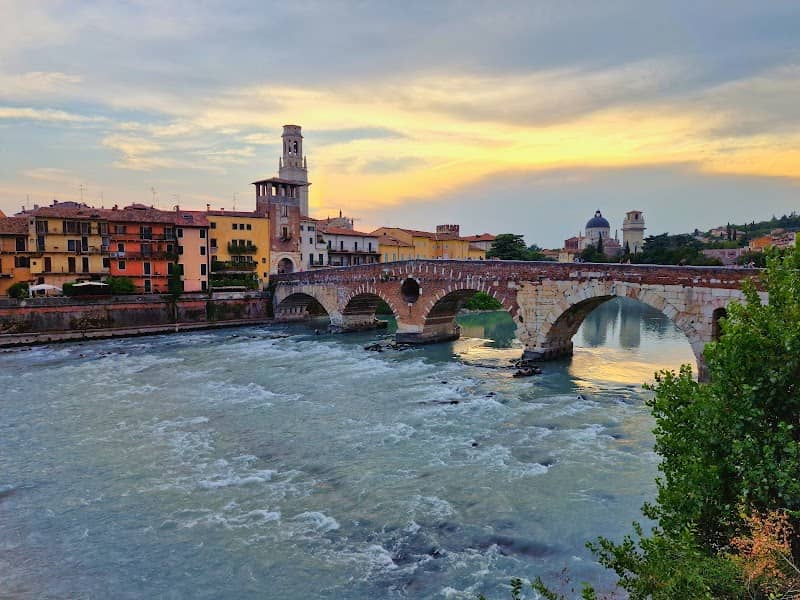 Ponte Pietra - Image 1
