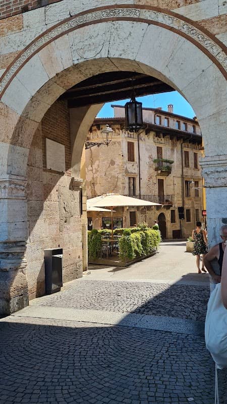 Ponte Pietra - Image 3