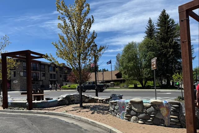 Centennial Plaza - Image 3