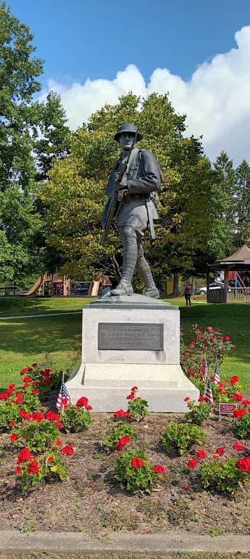 McConnelsville Village Park (The Grove) - Image 2