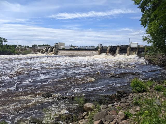 James Green Park - City Park and Dam - Image 2