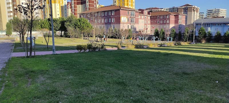 Şehit Er Mehmet Güney Parkı - Image 2