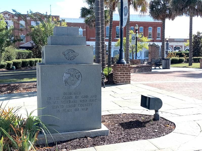 Courthouse Square Park - Image 2