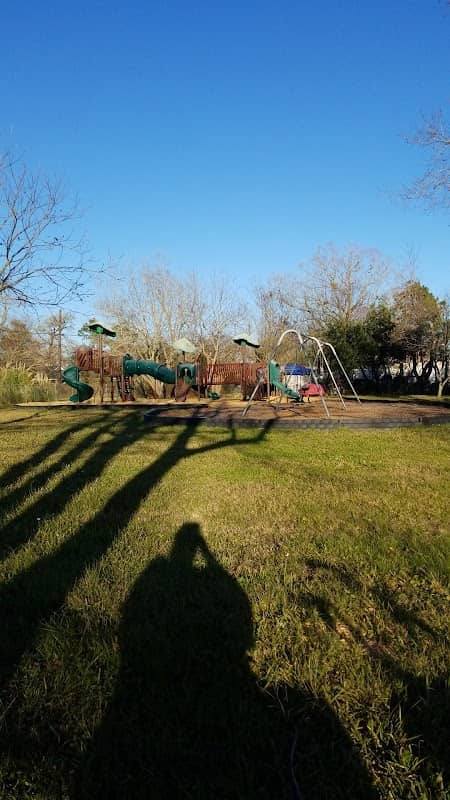 Bay Oaks Park - Image 1