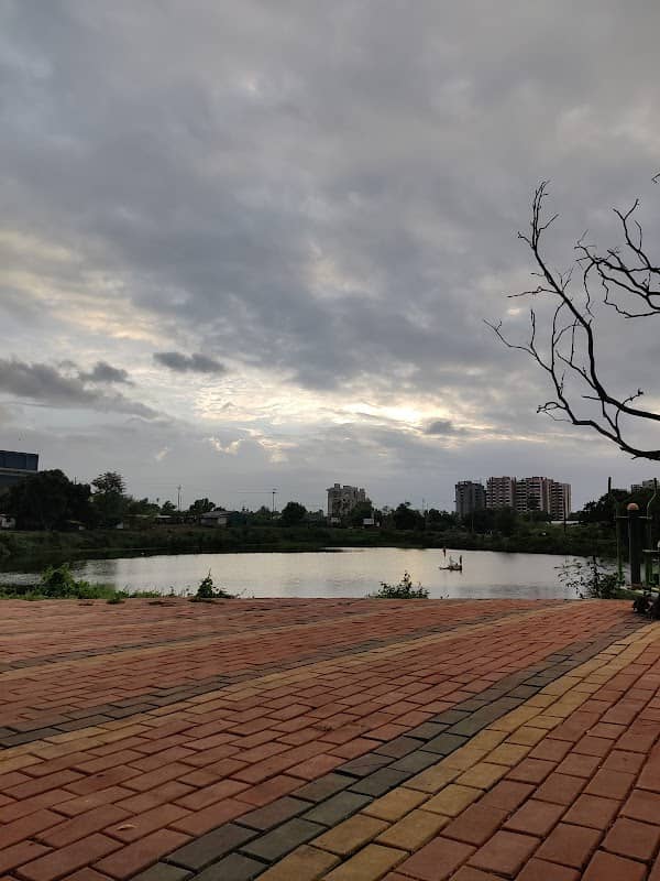 Lotus Shiva lake sg - Image 1
