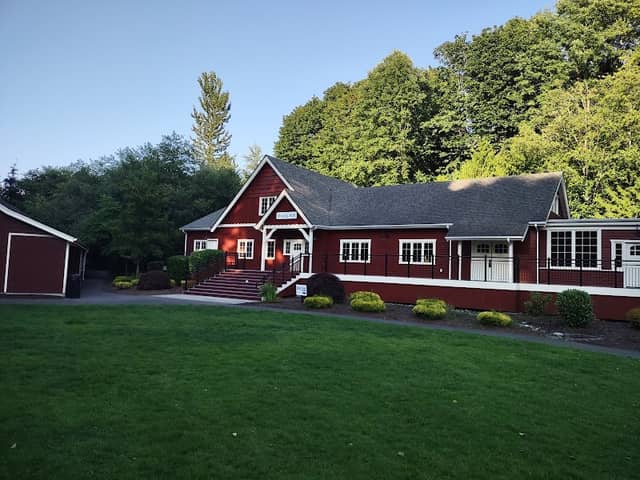Picnic Shelter - Image 2