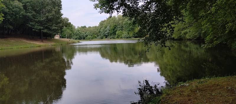Independence Park - Image 1