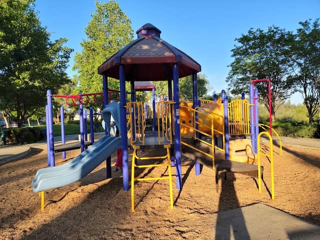 Levy Park - Image 2